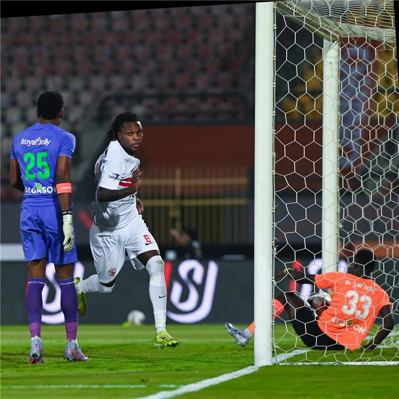 حمادة عبد اللطيف: تصدر الدوري أهم من الأداء.. وثنائي الزمالك أعجبني 1756277528 large