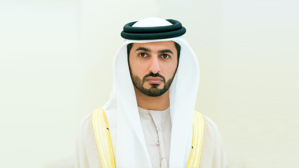 الشيخ راشد بن حميد النعيمي يتكفل بطائرة خاصة لنقل الجماهير إلى الدوحة 1758533320 image