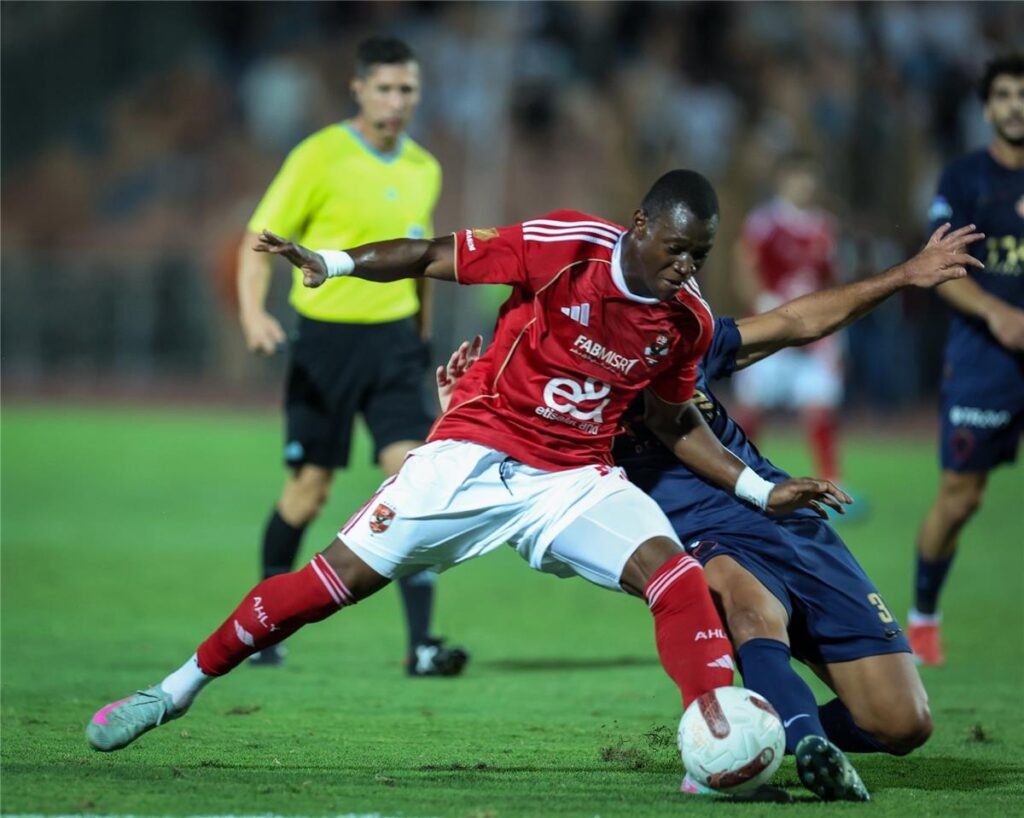 حكم مباراة الأهلي والزمالك يكشف عن أمنيته بشأن مواجهات القمة.. ويعلق على شعبية الناديين 1759265720 large
