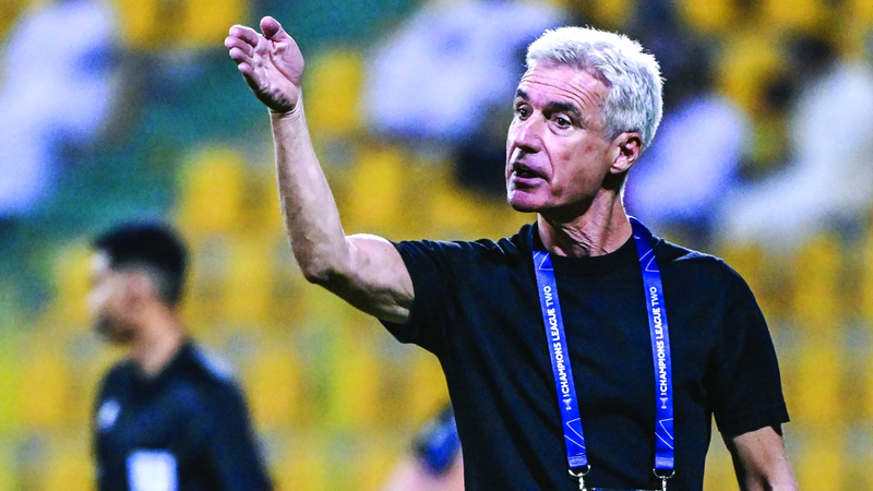 155 يوماً أنهت مسيرة كاسترو مع الوصل بعد فشل تجربة «رونالدو النصر» 1762505394 image