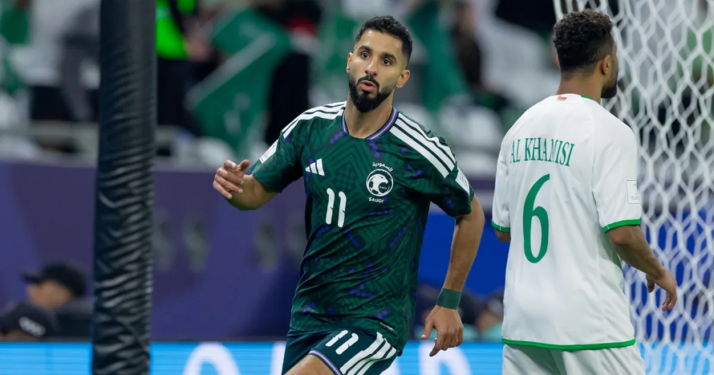 كأس العرب.. السعودية تتخطى عقبة عمان بثنائية 1 1837526