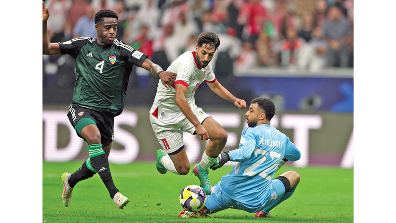رياضيون: الأخطاء المتكررة مشكلة المنتخب الوحيدة.. وكوامي وكوزمين يتحملان المسؤولية 1764881776 image