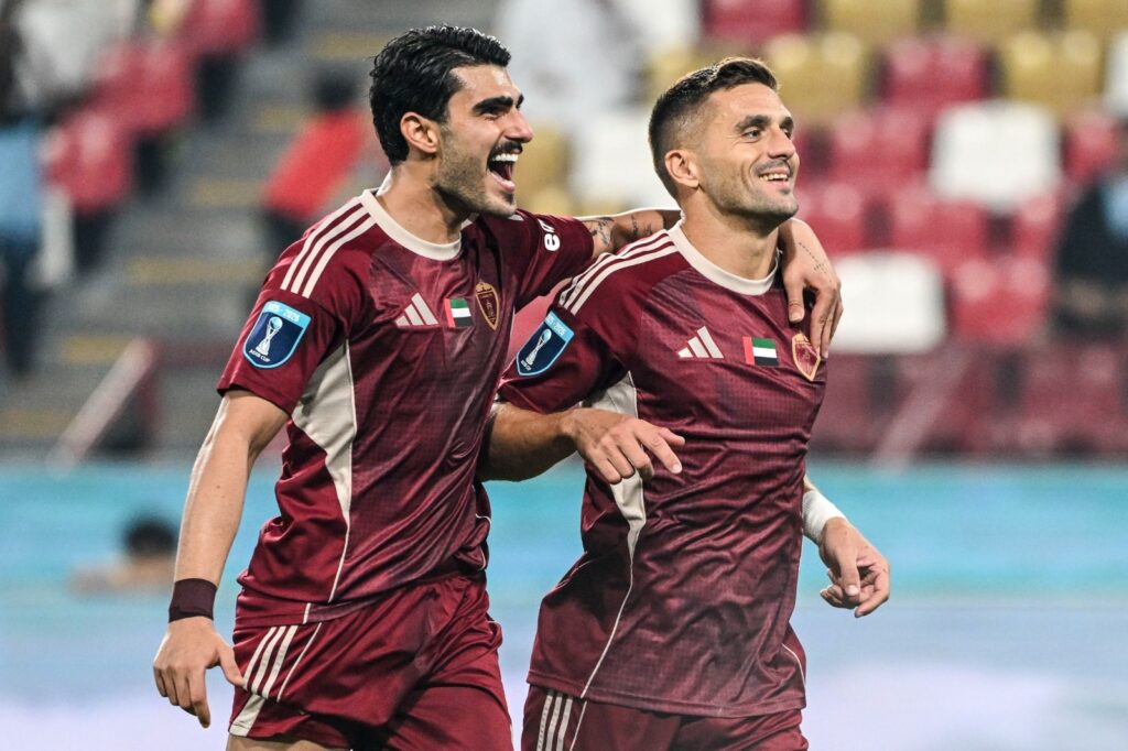 كأس المحترفين.. الوحدة يبصم بالثلاثة في مرمى الجزيرة 1764959693 image