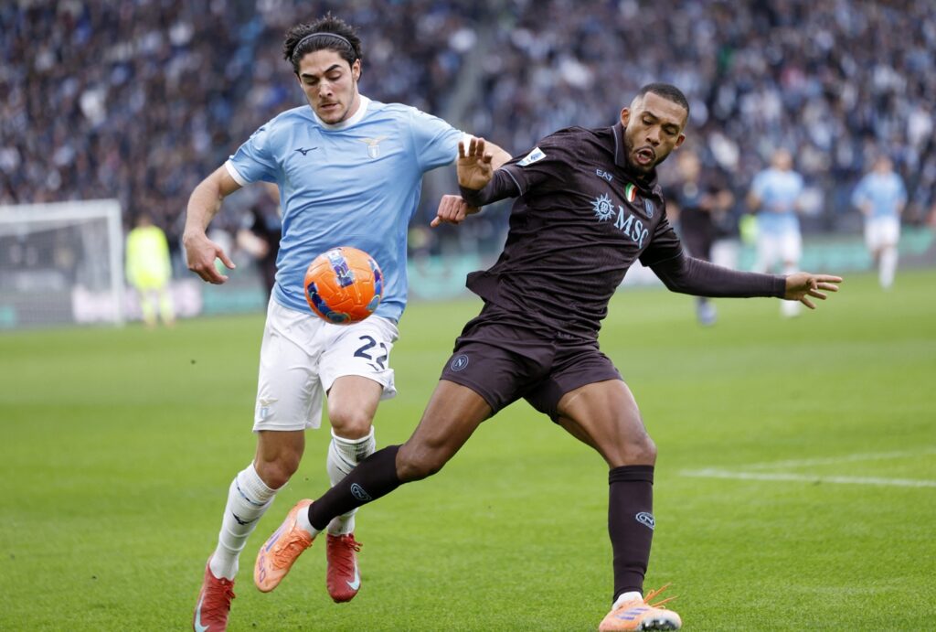 الدوري الإيطالي.. نابولي يقفز إلى المركز الثاني 1767551110 image