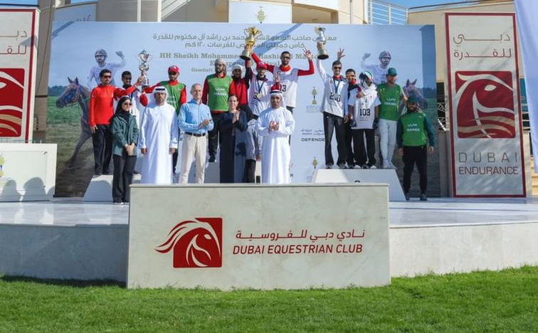 الفارس عبدالله البستكي يتوج بلقب كأس "جميلتي" في مهرجان محمد بن راشد للقدرة 1767894467 image