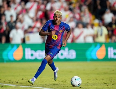 يامال يصبح اللاعب الأعلى قيمة سوقية في العالم 9506868