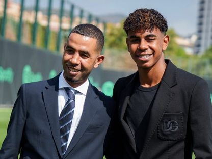 والد يامال يقول إن إبنه أفضل من ميسي ونجم إنجلترا